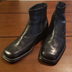 Aldo Men’s Square Toe Side Zipper Boots Size 42EU